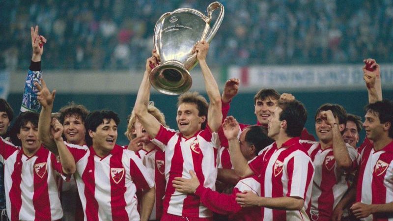 Họ là đội bóng Đông Âu đầu tiên giành được danh hiệu này, sau khi vượt qua Olympique de Marseille ở trận chung kết tại Bari, Italy.